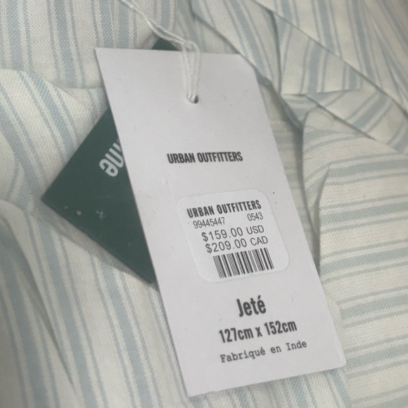 New Kai Yarn Dye Knotted Marshmallow Puff Blanket - Picture 4 of 4